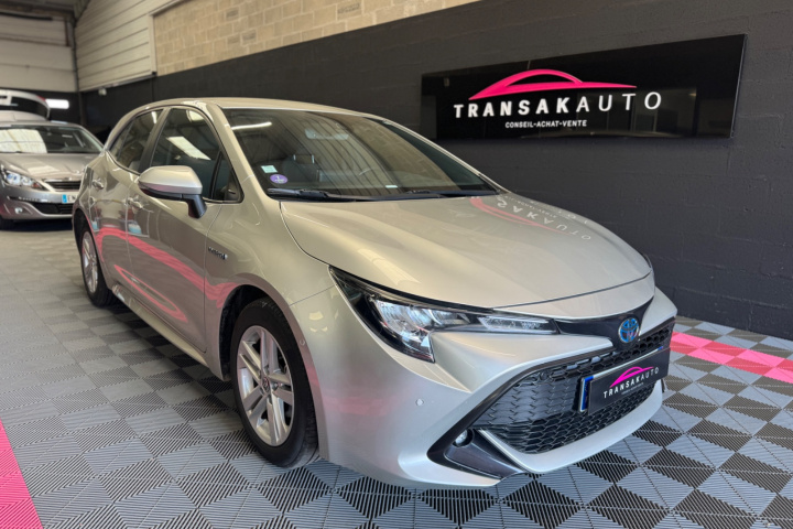 TOYOTA COROLLA HYBRIDE MY21