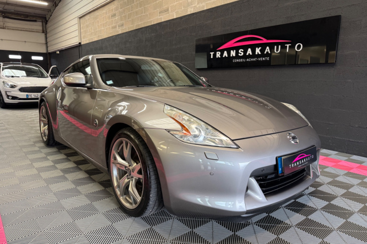 NISSAN 370Z COUPE