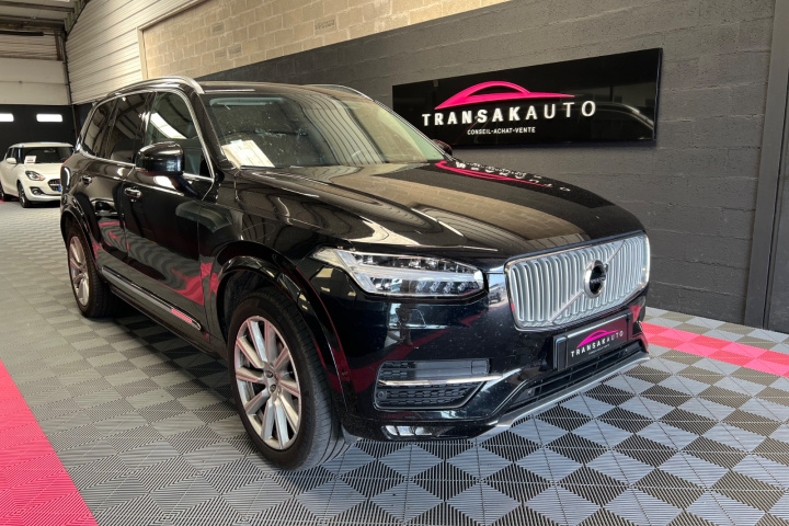 VOLVO XC90